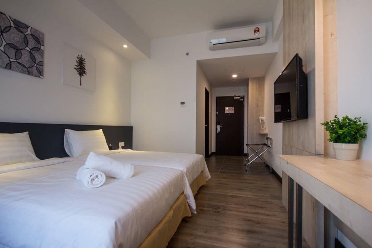 Fuller Hotel Kulim Extérieur photo