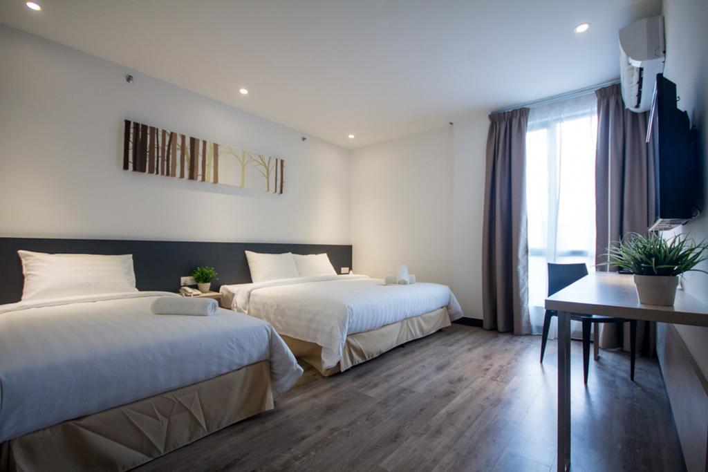 Fuller Hotel Kulim Extérieur photo