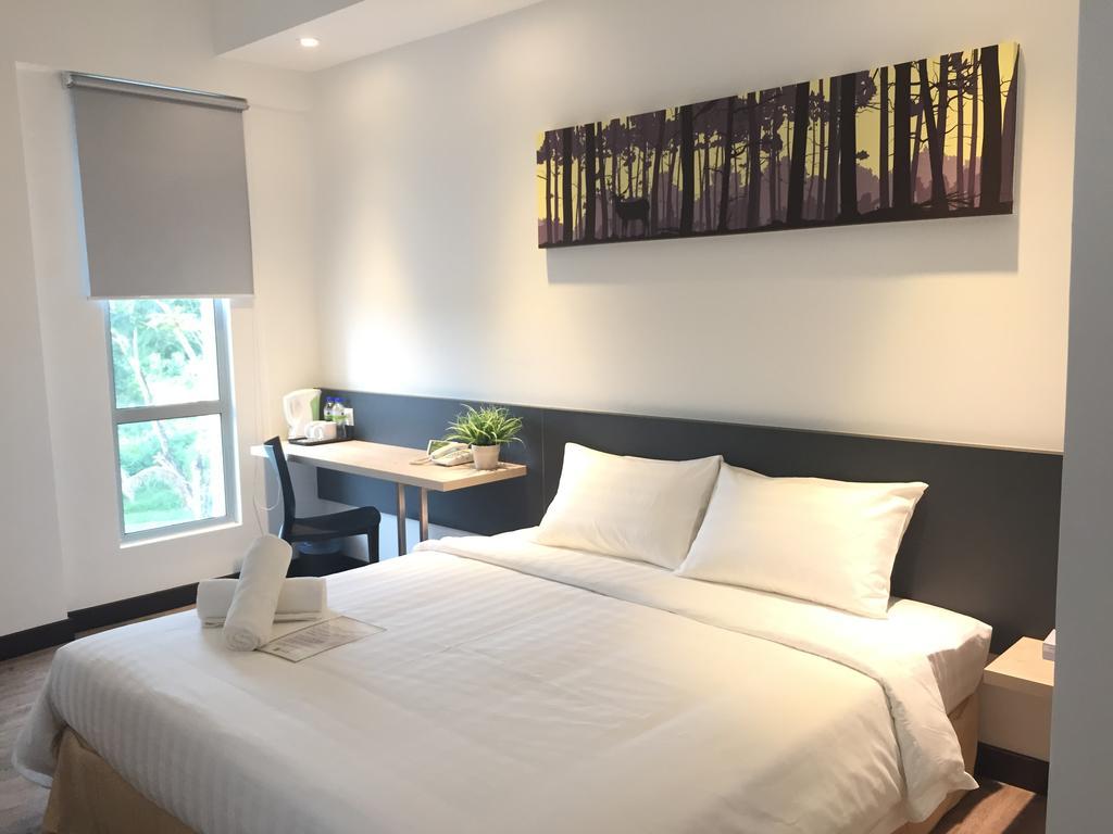 Fuller Hotel Kulim Extérieur photo